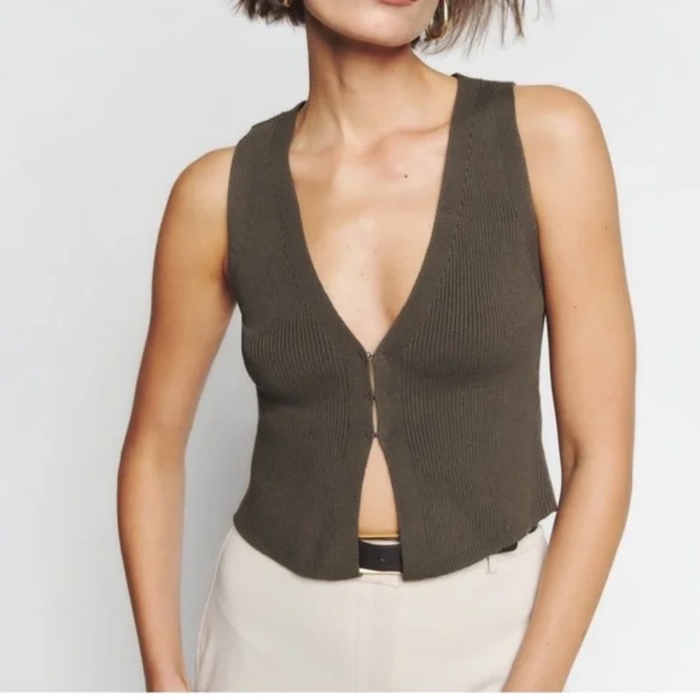 Two reformation Myrtle knit tanks, size small, brown and white